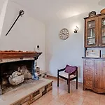 2 Bedroom Cozy In *