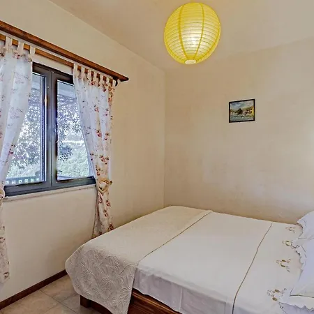 Gorgeous In With Kitchen Vikendica